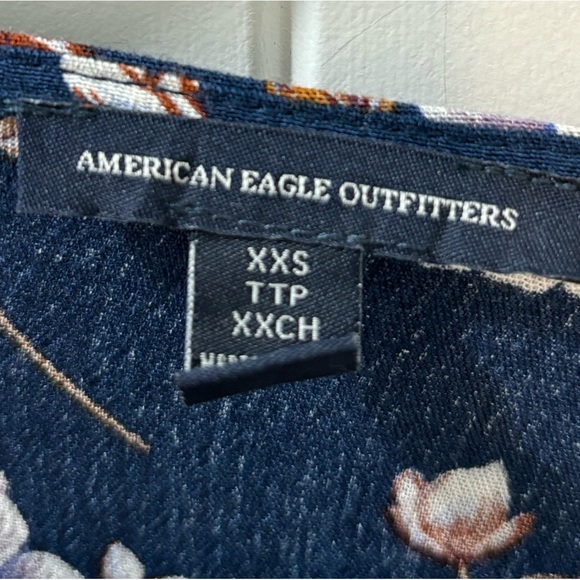 American Eagle - Bobo Wrap Dress - Picture 4 of 6